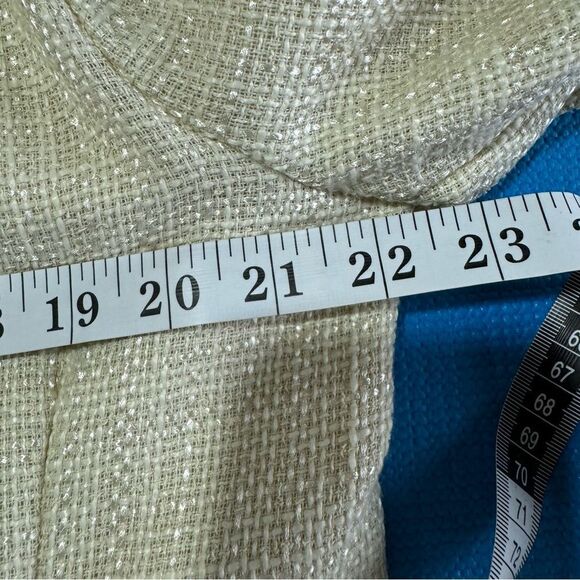 NWT Endless Blu Long Sleeve Cream Blazer - Picture 6 of 8